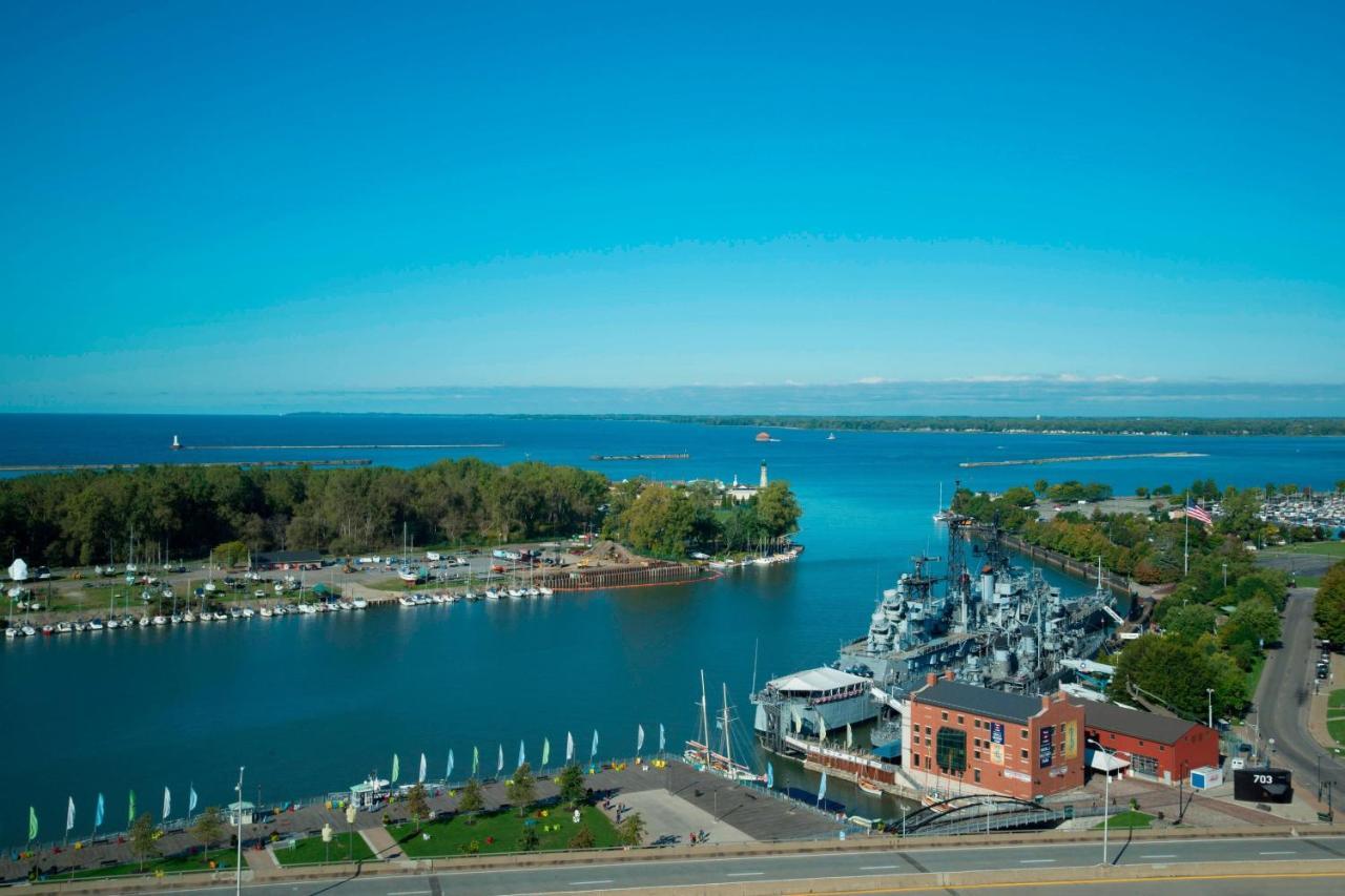 Buffalo Marriott at LECOM HARBORCENTER Exteriör bild