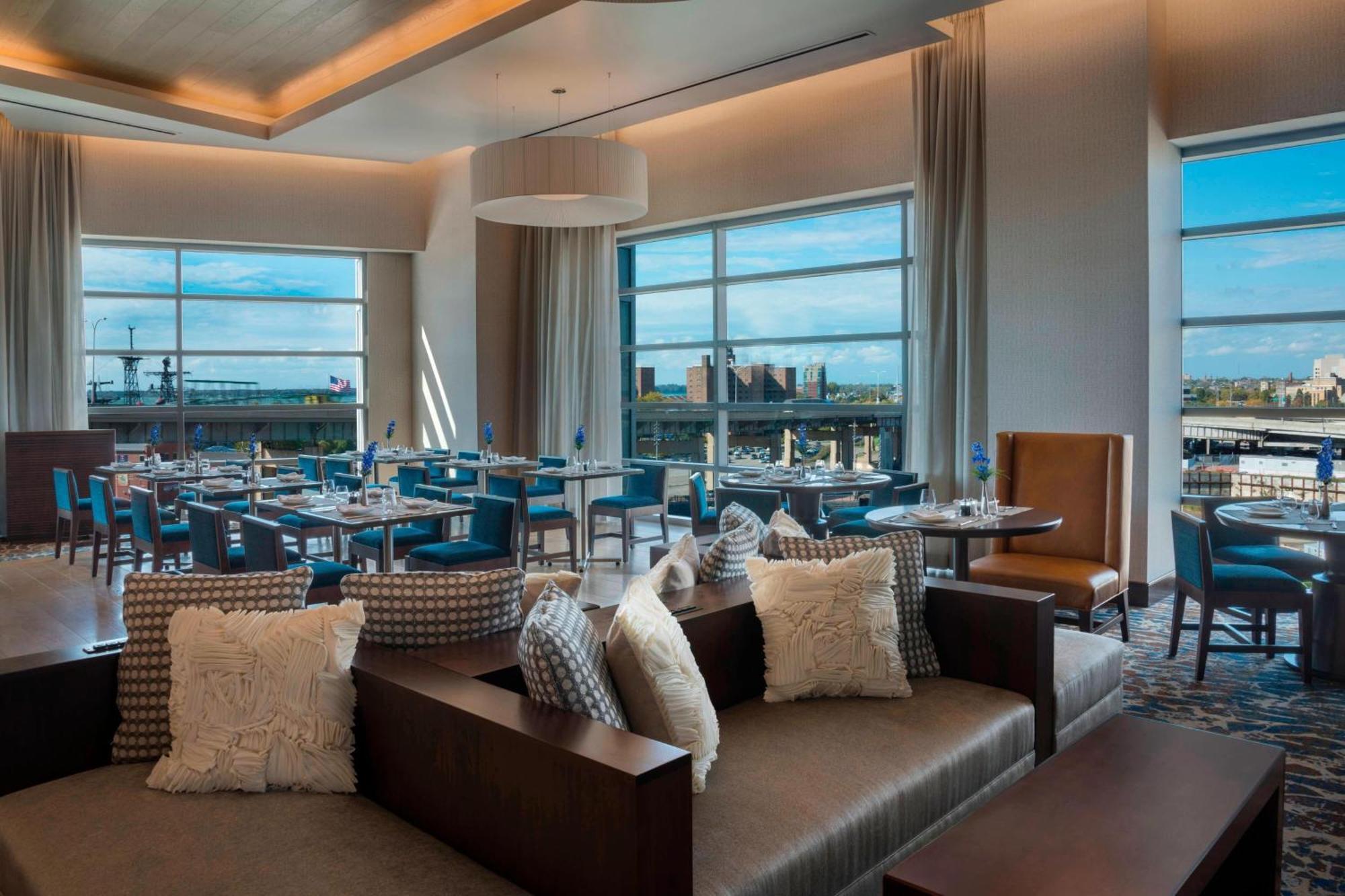 Buffalo Marriott at LECOM HARBORCENTER Exteriör bild