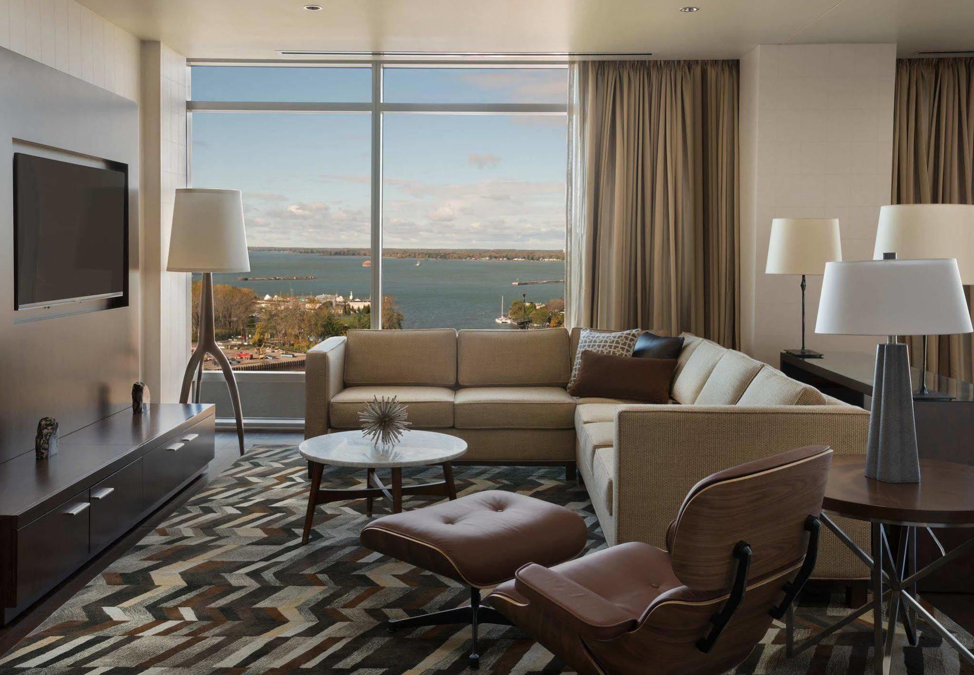 Buffalo Marriott at LECOM HARBORCENTER Exteriör bild